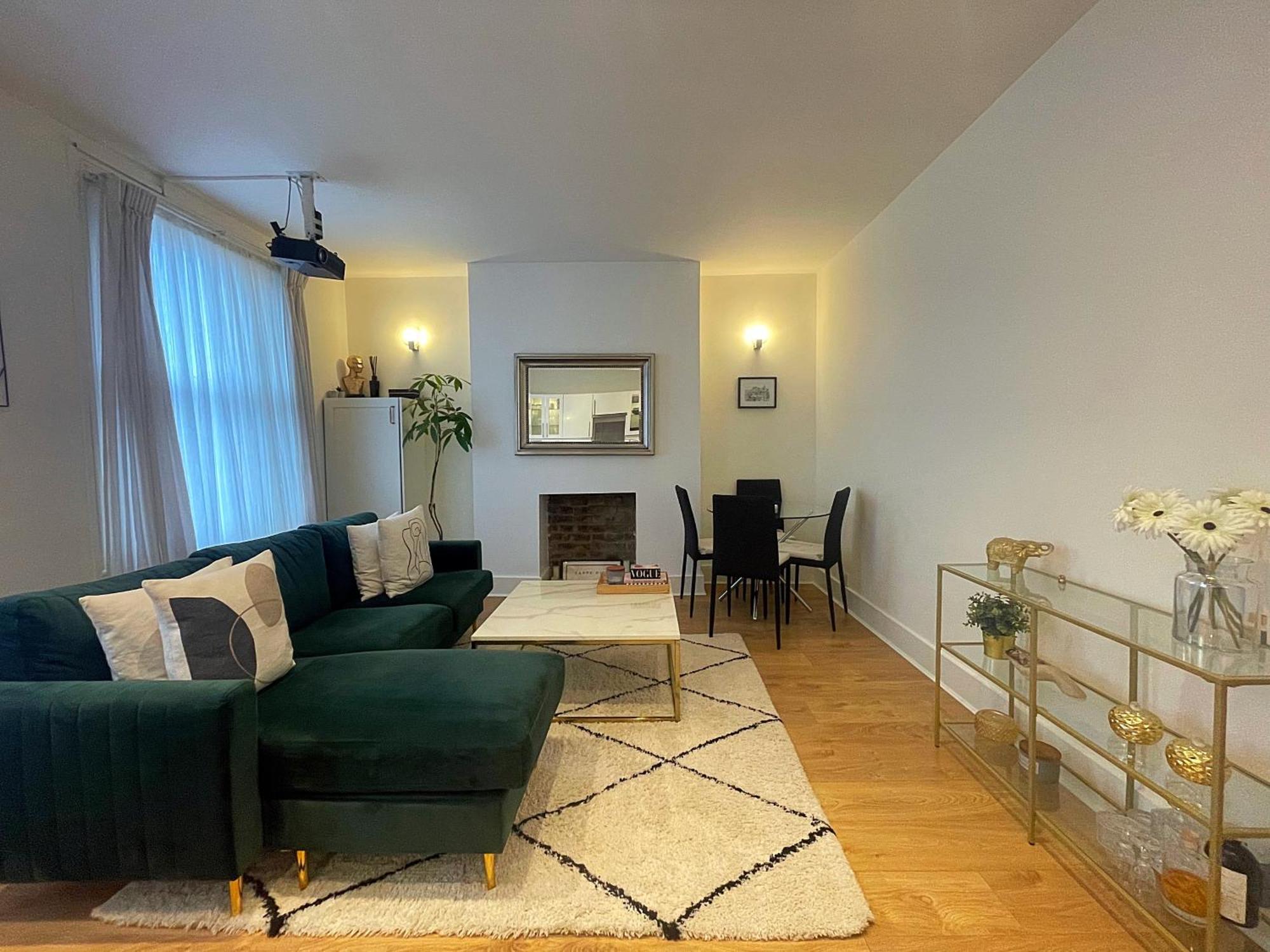 Queen Bedroom In Maida Vale London Luaran gambar