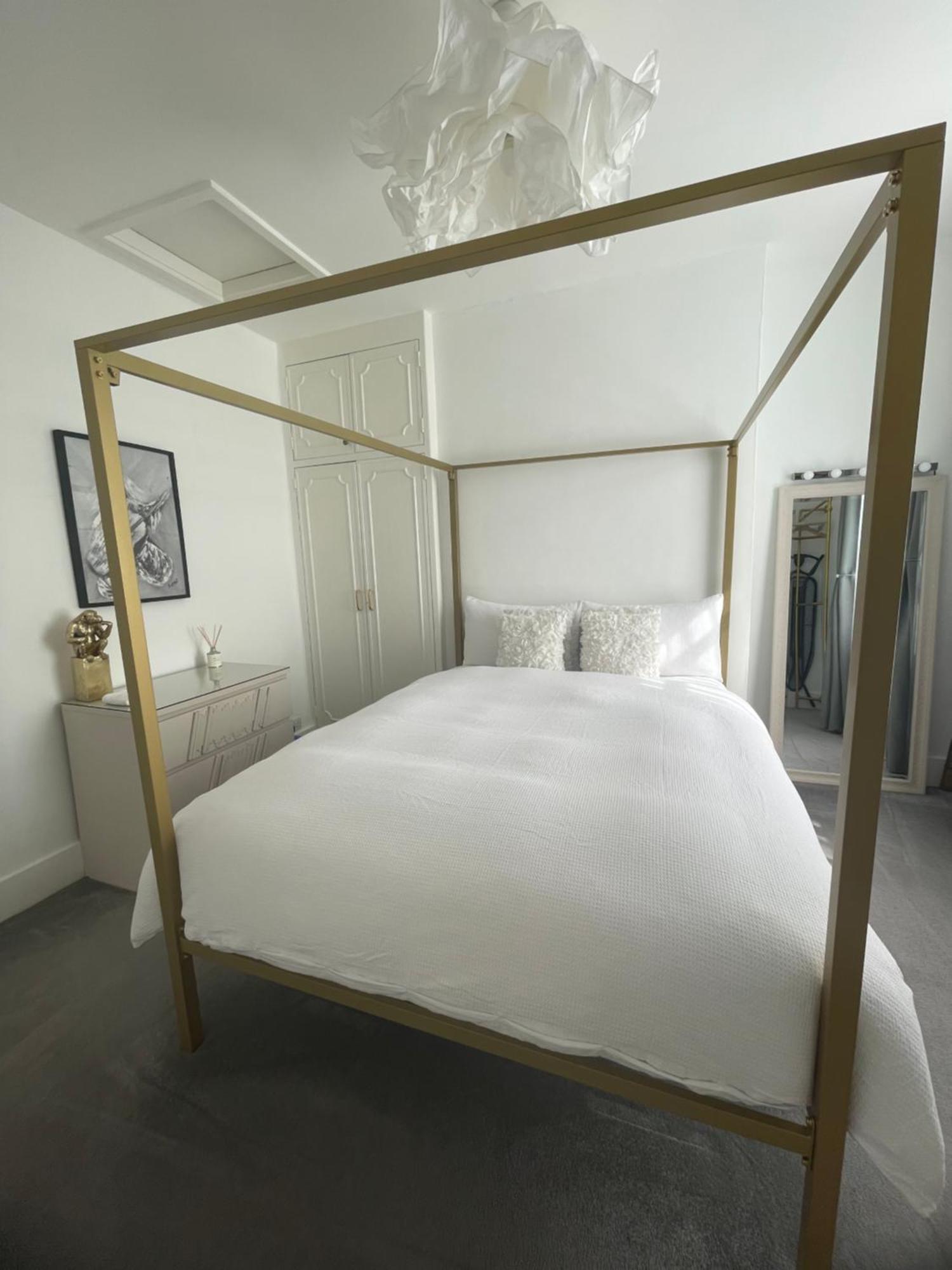 Queen Bedroom In Maida Vale London Luaran gambar